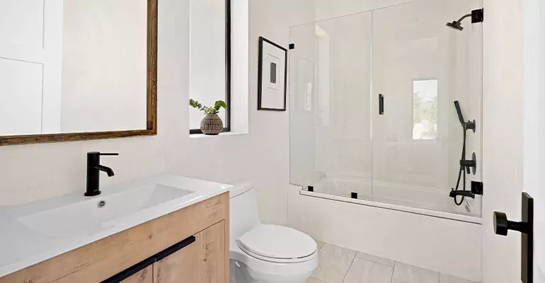 Tub Replacement With Shower in Republic